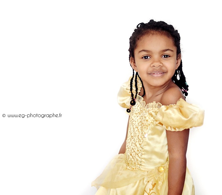 Photographe enfant à  Carry le Rouet | Candice 6 ans en Studio